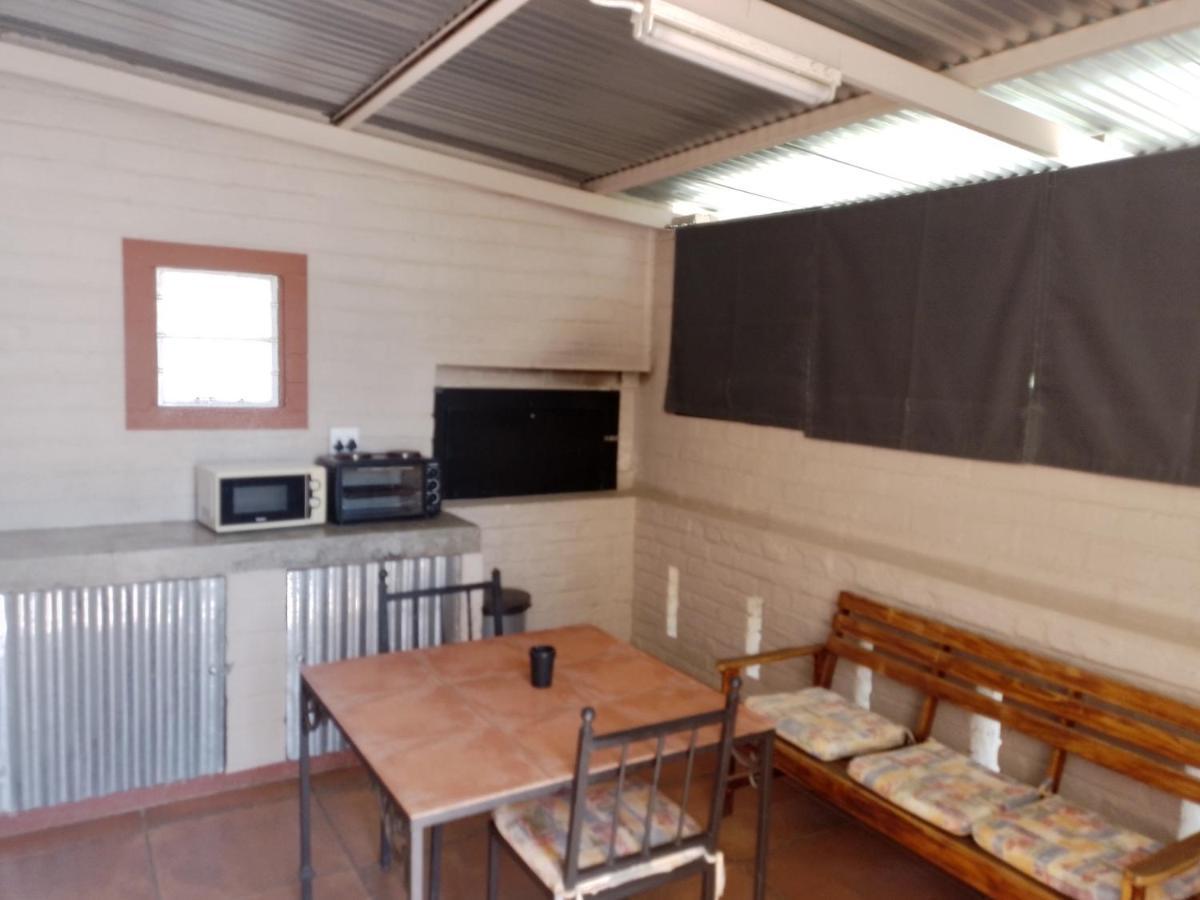 Larochelle Guesthouse Keetmanshoop Luaran gambar
