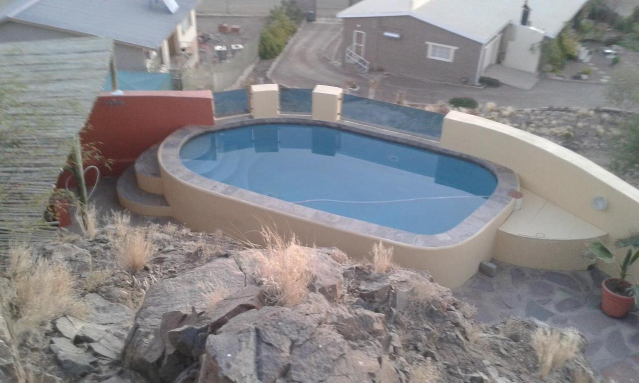 Larochelle Guesthouse Keetmanshoop Luaran gambar
